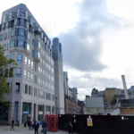 UK Economy Shows Resilience as Growth Continues Despite Energy Pressures